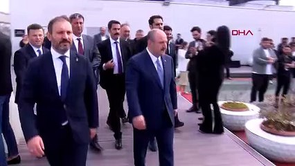 Bakan Varank'tan cep telefonu çıkışı: Biz bu kadar zengin bir ülke değiliz