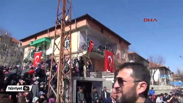 Şehit olan polis Mustafa Çetin son yolculuğuna uğurlandı