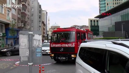 Kağıthane'de rüzgar nedeniyle çatı uçtu