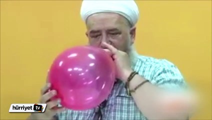 Helyum gazı çekip ilahi söylediler