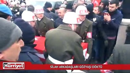 Uzman Çavuş Salih Kayan'ın cenazesinde yürek yakan görüntüler