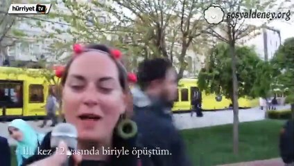 Turistlere ilginç soru: Kaç Kişiyle Öpüştünüz?
