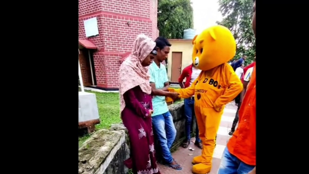 FANNY video tek this video very Funny 100%fanny
