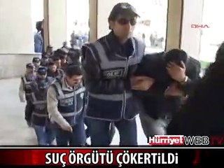 ARALARINDA OKUL MÜDÜRÜ VE AVUKAT DA VAR