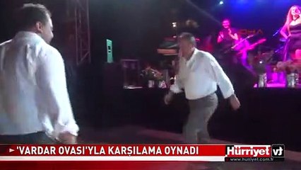 MUHARREM İNCE VARDAR OVASI TÜRKÜSÜYLE KARŞILAMA OYNADI