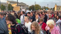 Budapest, protesta dei docenti per una scuola migliore