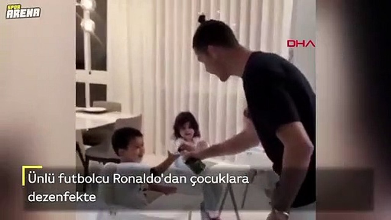 Ünlü futbolcu Ronaldo'dan çocuklara dezenfekte