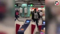 Çin’de metro istasyonuna yaban domuzu girdi