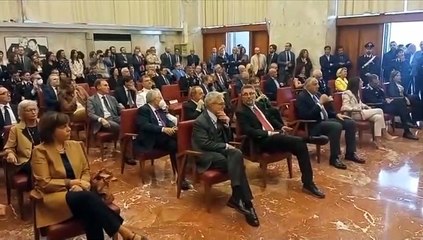 De Lucia nuovo procuratore corretto