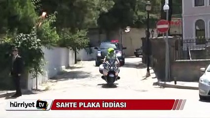 Umut Oran: Erdoğan sahte plakalı otomobil kullanıyor