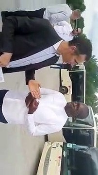 Bizarreries à Dakar Dem Dikk !