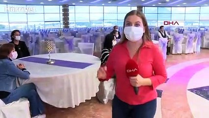 Düğünler için sosyal mesafe çubuğuyla halay önerisi