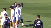 Rüdiger se entrena para el clásico con una máscara a medida tras el golpe ante el Shakhtar