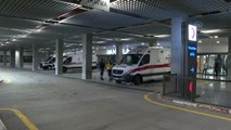 İstanbul'da tedavileri süren maden ocağı patlamasında yaralananların yakınları hastanede bekliyor