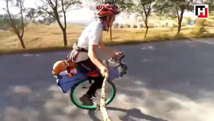 Tek tekerlekli bisikletle Çin'i dolaştı