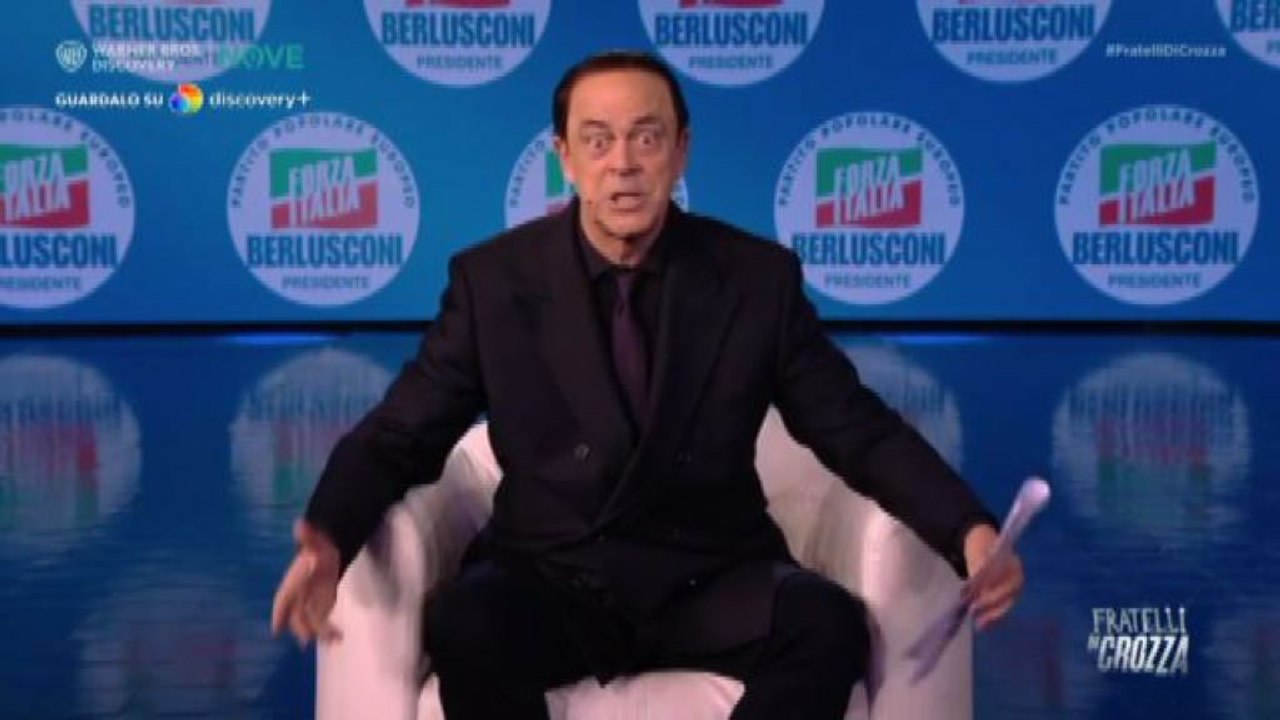 Crozza imita Berlusconi: stimo il mio amico "La Russa-Vaff..."