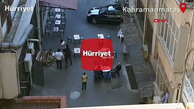 Usta ile çırak kavgasını film izler gibi izlediler