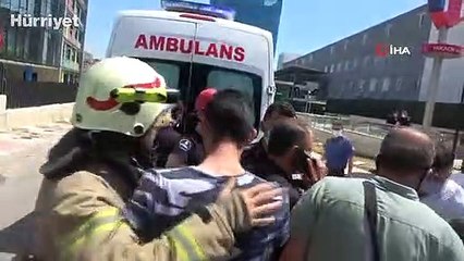 Çocuğun saçları metro istasyonunda yürüyen merdivenlere sıkıştı!