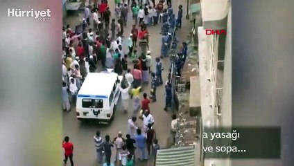 Hindistan'da yasağa uymayan halk, polisi taş ve sopalarla kovaladı