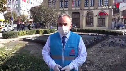 Başkan yardımcısından açık alanda sigara içen gence: Delikanlı 900 liran var mı?