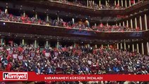 Cumhurbaşkanı Erdoğan kararnameyi kürsüde imzaladı