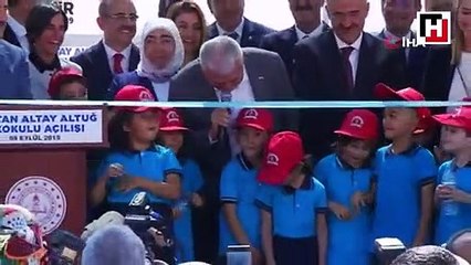 Erdoğan, Yıldırım ve öğrenci arasında esprili diyalog