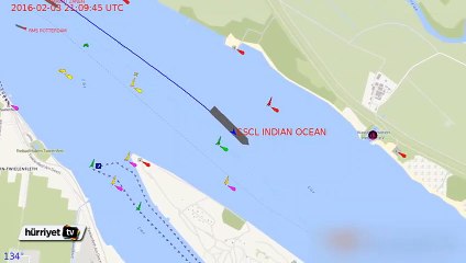 Dev gemi karaya oturdu