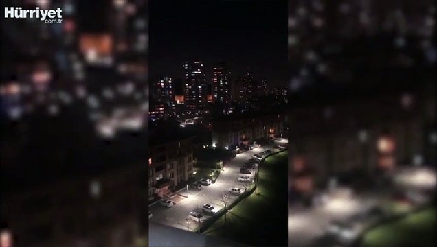 Turks applaud health workers fighting COVID-19