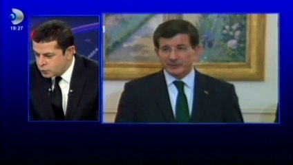 İzleyiciden Cüneyt Özdemir'e ilginç mesaj: Lise müdür yardımcısı gibisin!