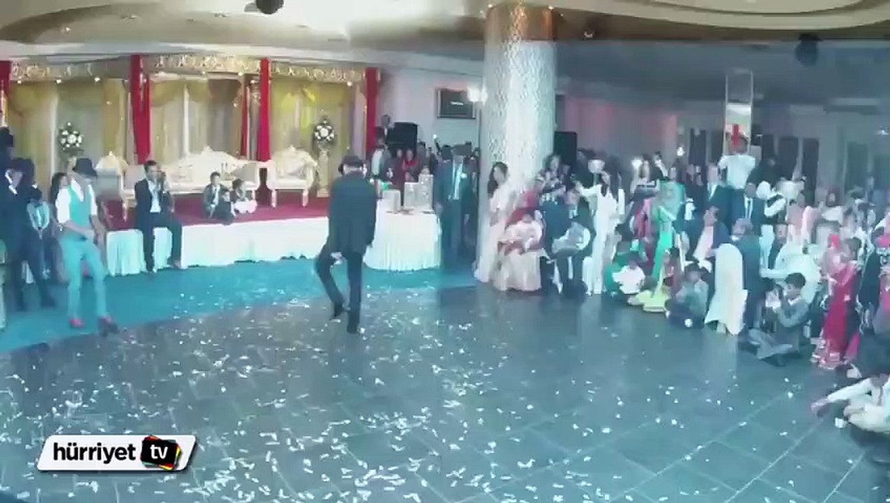 Damattan müthiş dans şov!