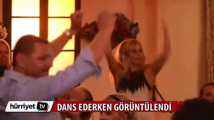 Ünlü güzel böyle görüntülendi