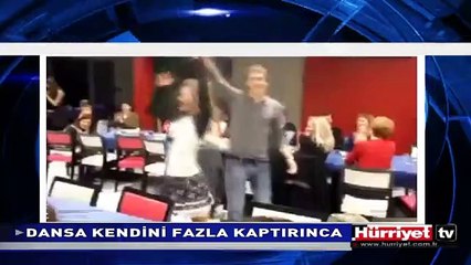 DANS EDEN KADININ ETEĞİ DÜŞTÜ