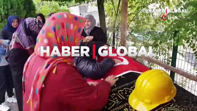 Maden şehidinin annesinin ve kız kardeşinin feryatları yürekleri dağladı: Kim annem diyecek bana