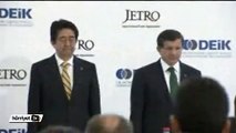 Başbakan Davutoğlu ve Shinzo Abe Paris için saygı duruşunda