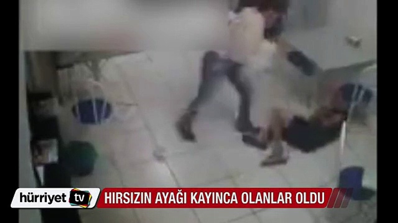 Genç kadın adamı yakalayıp böyle dövdü
