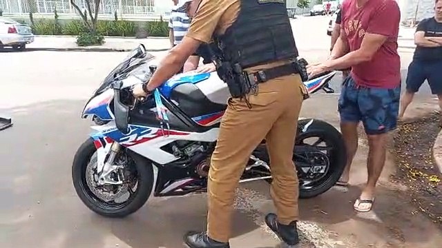 Motociclista fica ferido após acidente na Londrina em Umuarama
