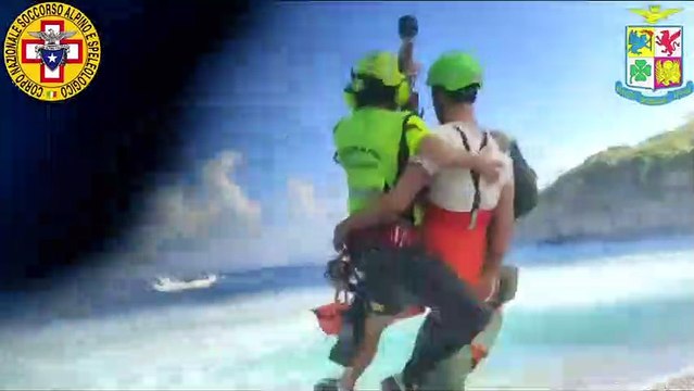Due turisti salvati dal Soccorso Alpino a Marettimo e allo Zingaro