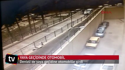 Yaya geçidinde otomobil