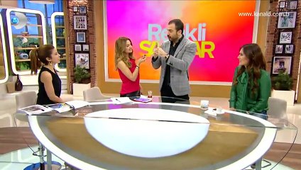 Demet Akalın'ın eşinden canlı yayın sürprizi