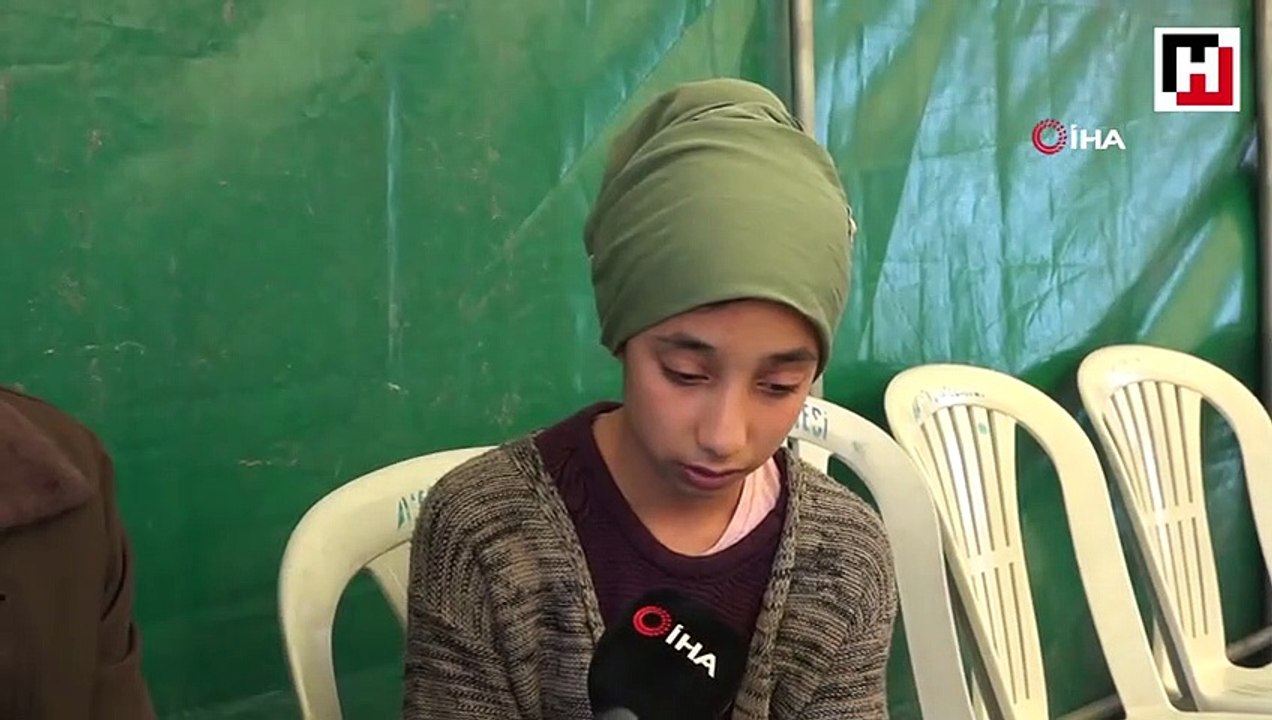 Kardeşi 'abla kurtar' diye bağırdı, ölümü göze alıp atladı