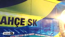 Fenerbahçe ve Galatasaray kafilesi stada giriş yaptı