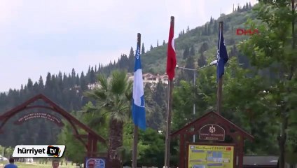Mavi bayraklı plaj kızardı, kimse denize giremedi
