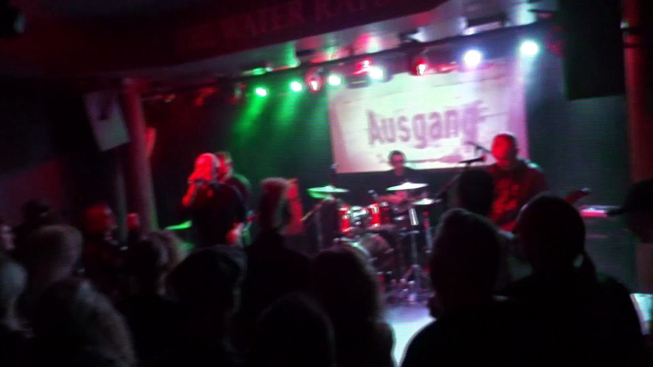 AUSGANG at the Water rats, 2022.