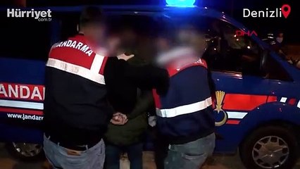 Kalem görünümlü 50 suikast tabancası ile yakalanan 2 kişiye gözaltı