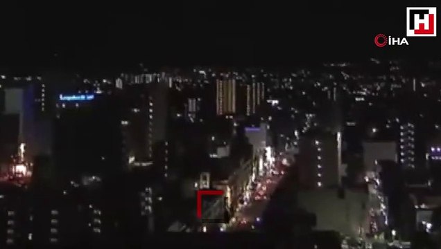 Japonya'da deprem,tsunami alarmı verildi