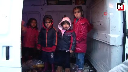 Sarıyer’de su basan evlerde mahsur kalanları itfaiye böyle kurtardı