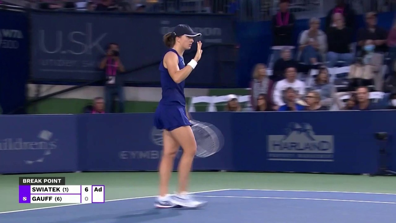 Swiatek v Gauff