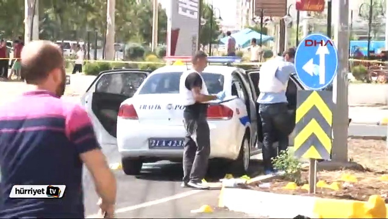 Diyarbakır'da polise saldırı: 1 polis şehit oldu
