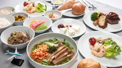 "한식 비건 체험, 묵밥 기내식"...외국인 관광객 사로잡기 / YTN