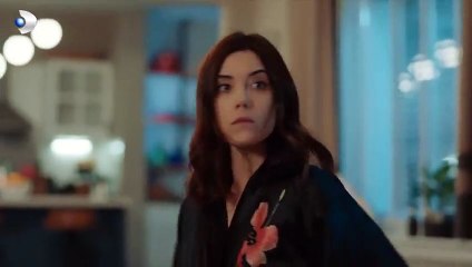 Sadakatsiz'e damga vuran sahne